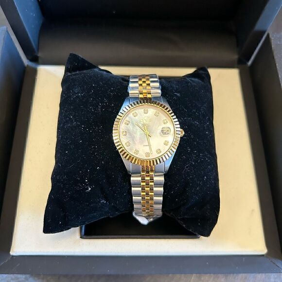 Women’s Gevril stainless steel two tone, mother of pearl face watch Switzerland main image 6
